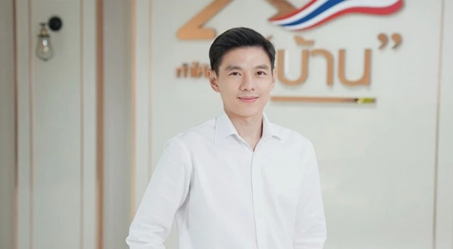 ธอส. ให้กำลังใจลูกค้าธนาคารที่ประสบเหตุรถไฟชนรถโดยสารประจำทาง พร้อมเร่งอำนวยความสะดวกใช้สิทธิ์ตามมาตรการลดดอกเบี้ยเหลือ 0.01%