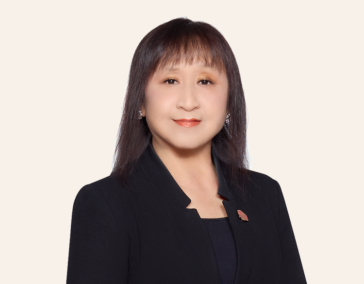 นางสาวสุภรณ์ภัทร์ แสงอร่าม