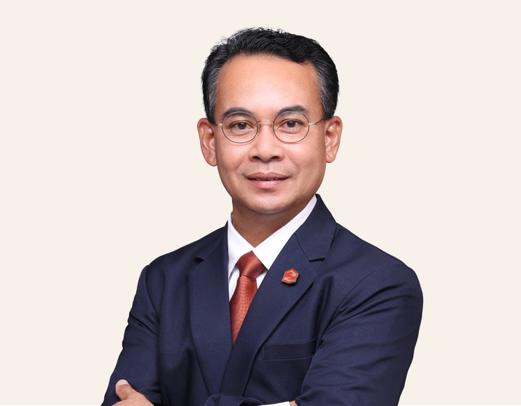 นายพีระศักดิ์ สงสุวรรณ์