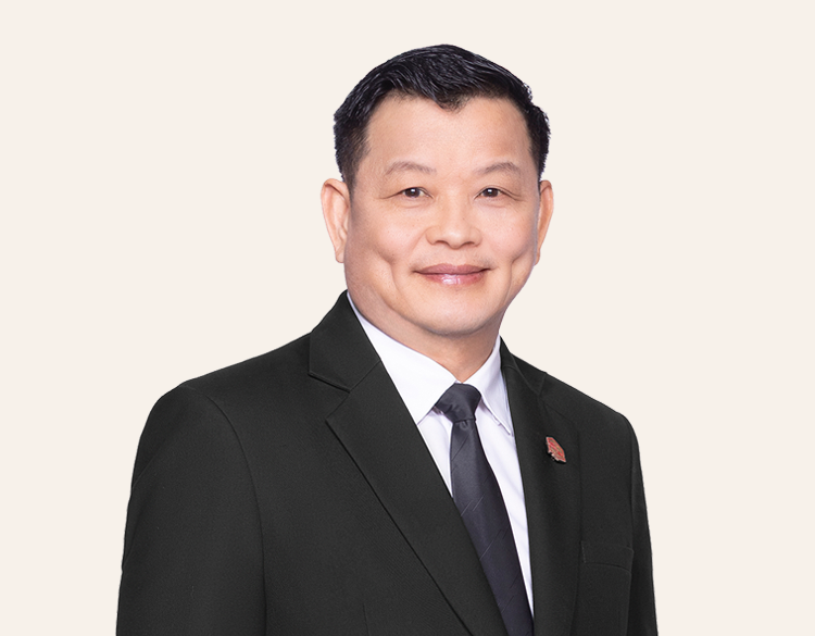 นายมนต์ชัย ธีระวรกุล